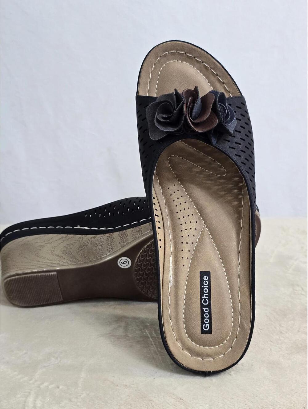 Good Choice Women's Black Open Toe Slip-On Sandals with Floral Accent size 9